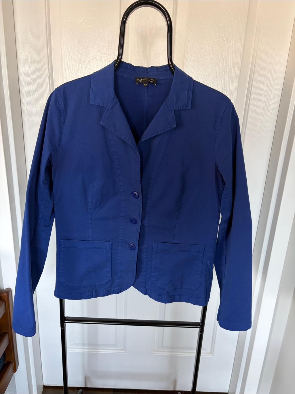 Agnes B. Paris. Tailored Blazer In Deep Blue. Top Elegance